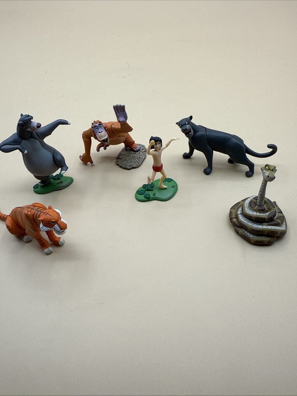 Disney The Jungle Book Vintage Mini Figure Set of 6 Choco Party Tomy Used 2004